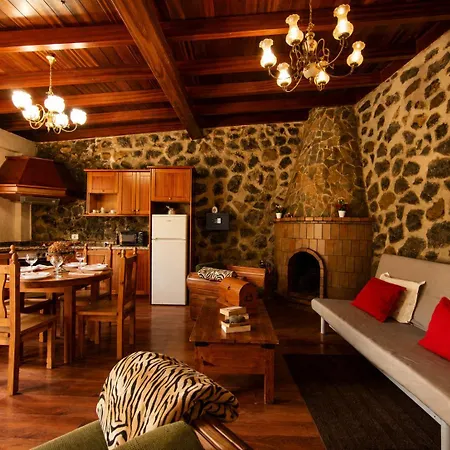 La Tanquera Y Rosas Apartament *