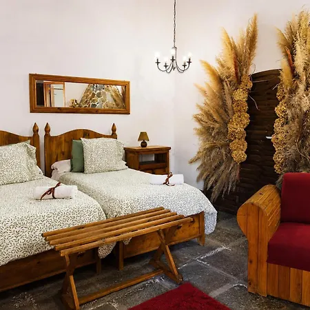 La Tanquera Y Rosas Apartament