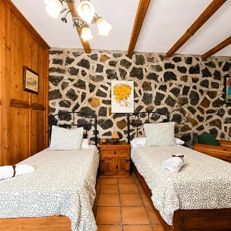 La Tanquera Y Rosas Apartament